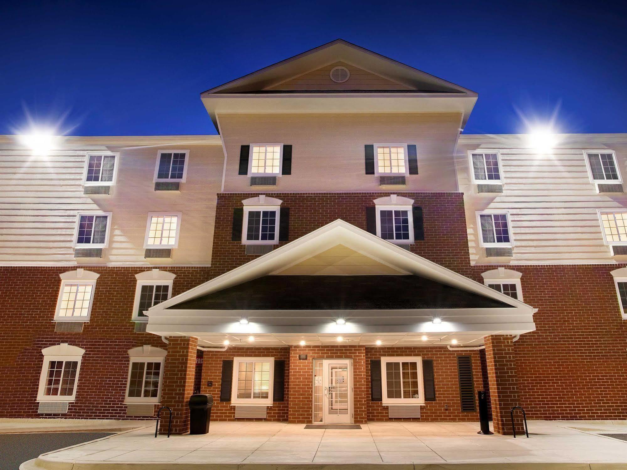 Woodspring Suites Frederick I-70 Exterior photo